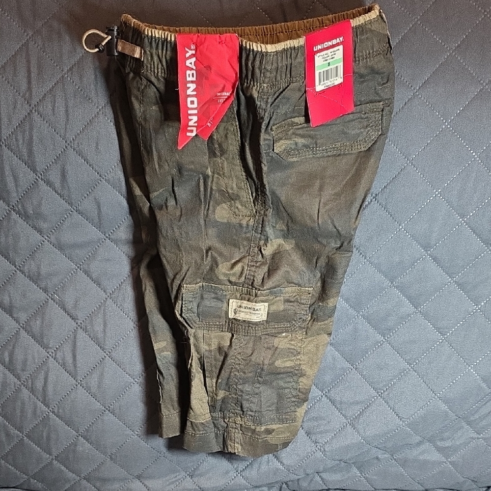 UNIONBAY Dark Camouflage Cargo Pants